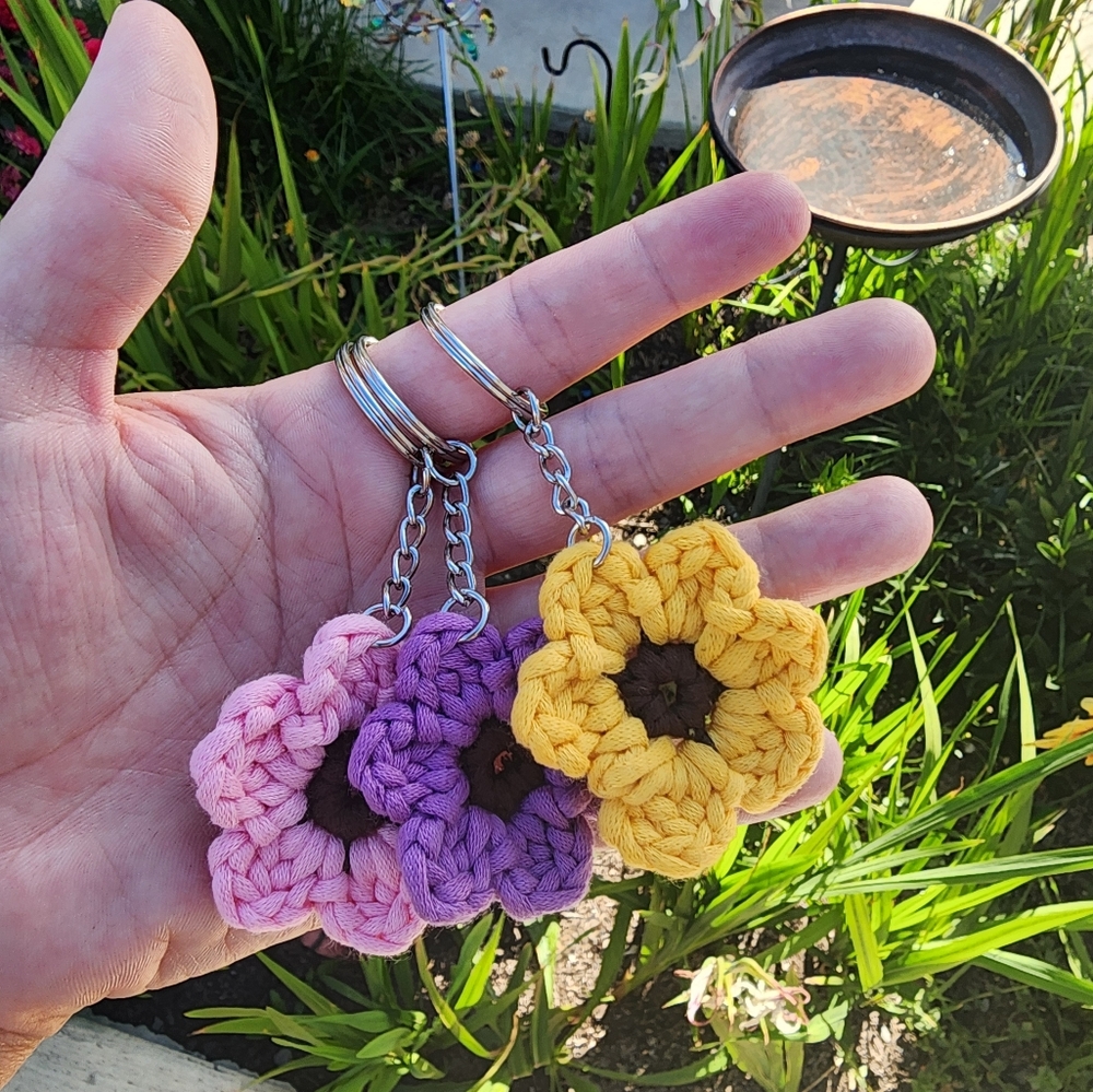 Keychain/Bag Charm - Colorful Crochet Flower Keyring - Customizable Options